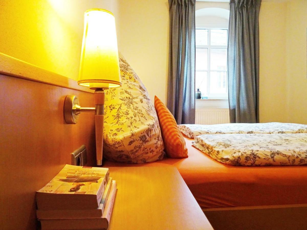 Ferienwohnung, Weingut Trockene Schmitts Randersacker Dış mekan fotoğraf